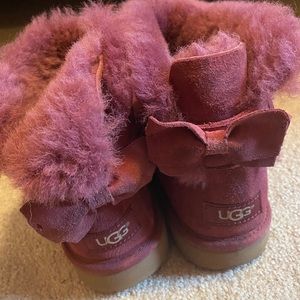 Girls magenta UGG boots